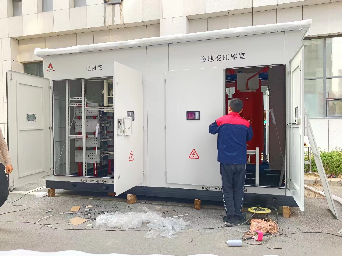 上高縣蘆洲鄉(xiāng)50MW、翰堂鎮(zhèn)60MW 贛能光伏發(fā)電項目EPC總承包項目